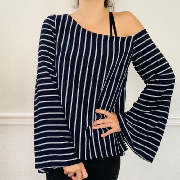 Free People Tops - Free People long sleeve off shoulder blouse small